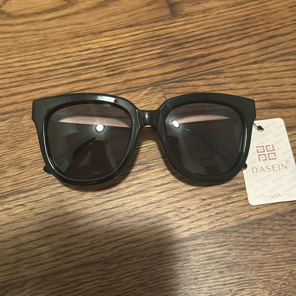 Dasein sunglasses
